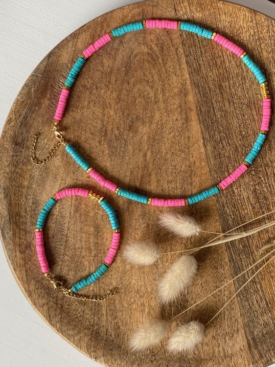 Złoty hematyt i neonowe kamienie naturalne – nowoczesny design handmade.