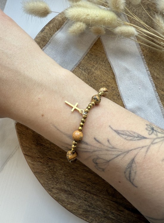 Pejzażowe wzory na jaspisie krajobrazowym w bransoletce ROSARY – detale Lazuri.