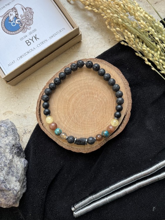 Bransoletka Zodiak Byk Unisex od Lazuri – kamienie naturalne w matowym wydaniu.