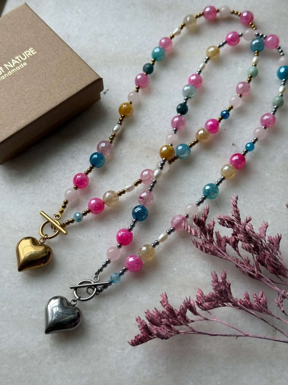 Naszyjnik JOLIE z naturalnych kamieni i sercem – biżuteria handmade