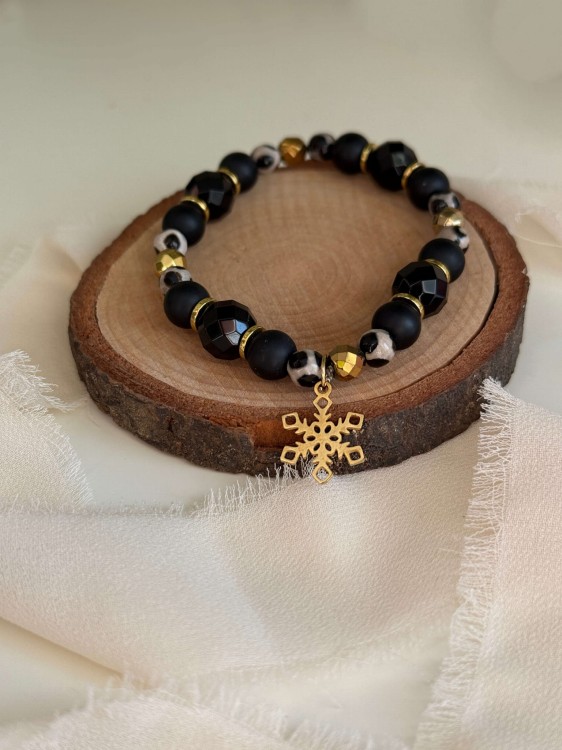 Bransoletka ŚNIEŻYNKA handmade z naturalnych kamieni – wariant złoty