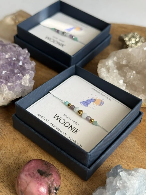 Bransoletki ZODIAKARA Wodnik – wariant złoty i srebrny z kamieniami naturalnymi, astrologiczna biżuteria na prezent