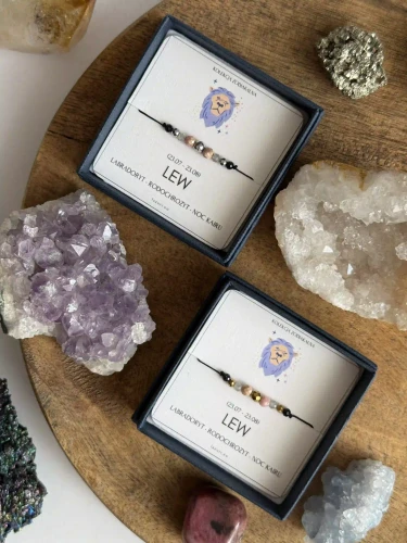 Bransoletka ZODIAKARA dla Lwa od Lazuri – Labradoryt, Noc Kairu i Rodochrozyt.