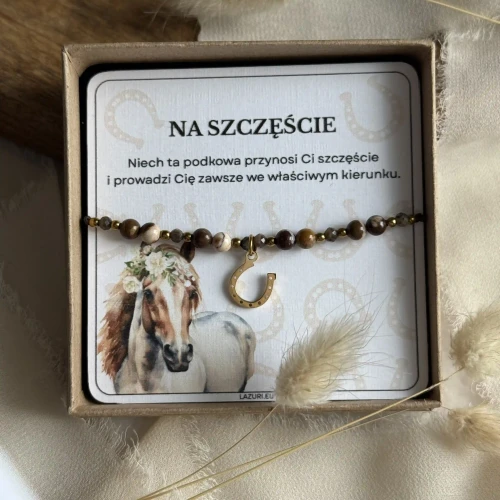 Pudełko z dedykacją dla miłośników koni z bransoletką HORSI na prezent.