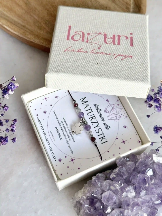 Pudełko jubilerskie z dedykacją dla maturzystki na spokój i skupienie lazuri.eu